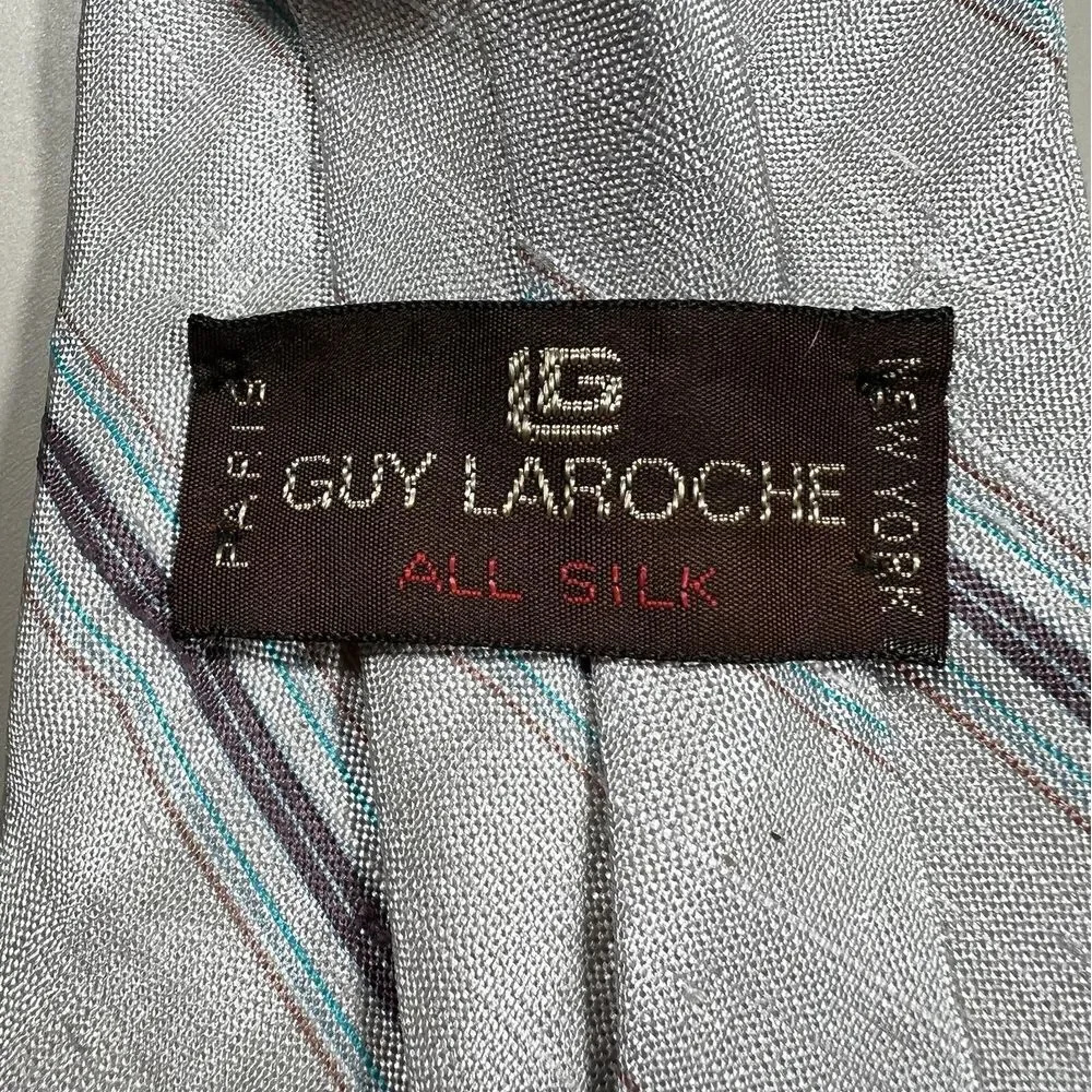 Guy‎ Laroche Paris Luxury Tie Gray Striped Pattern 100% Silk Necktie